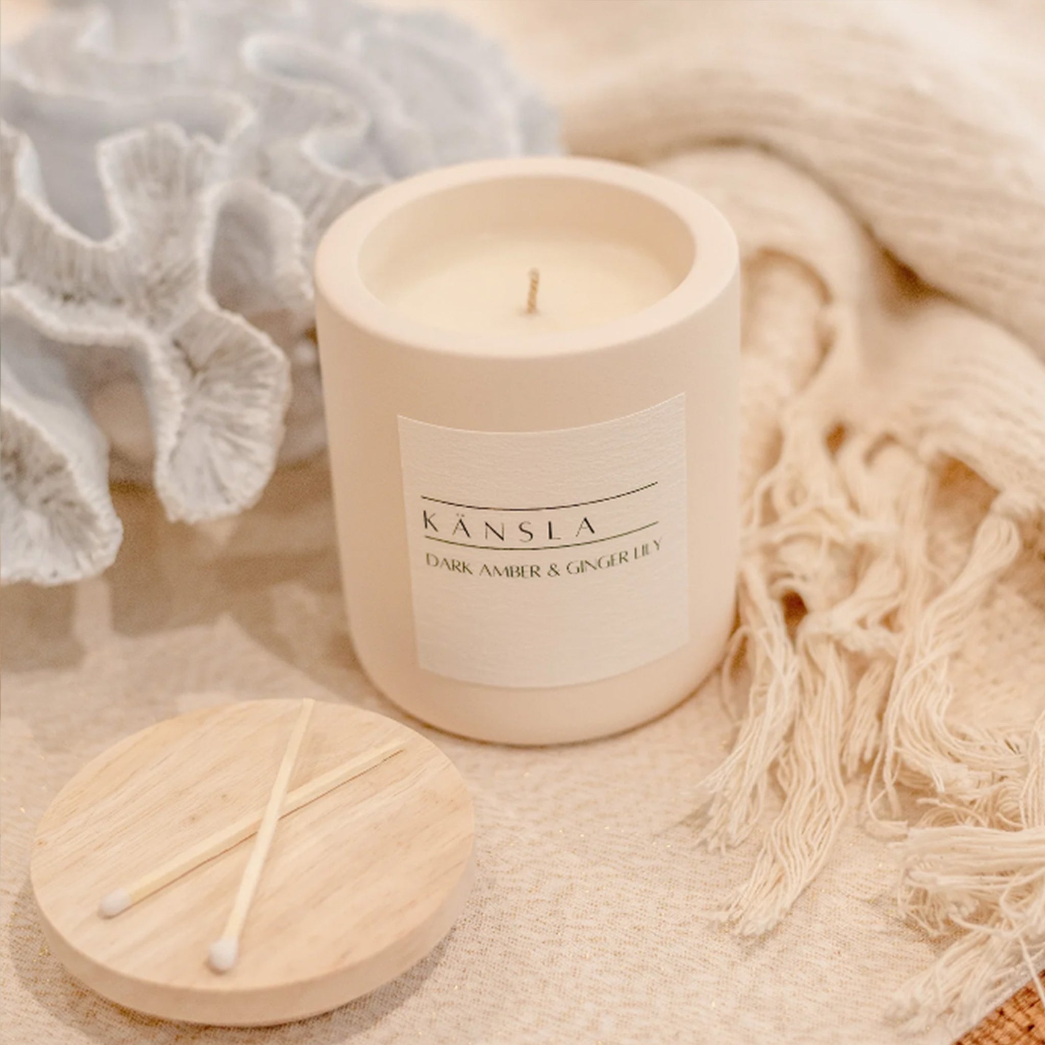 Dark Amber & Ginger Lily Candle