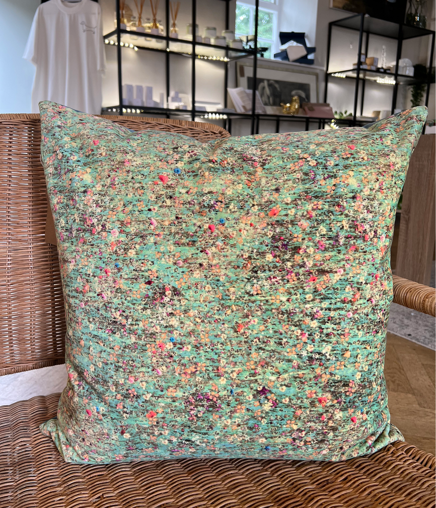 Large Cushion