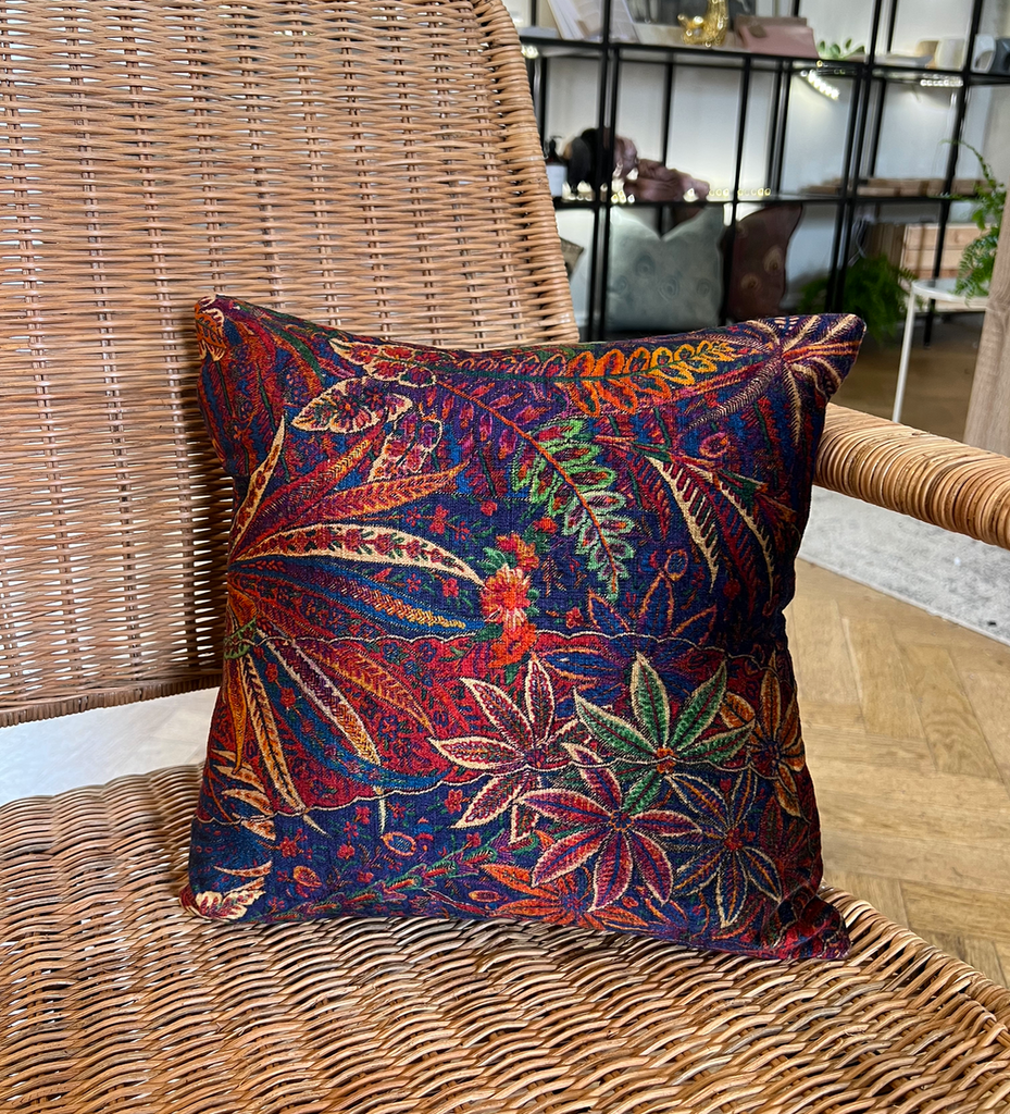Small Cushion