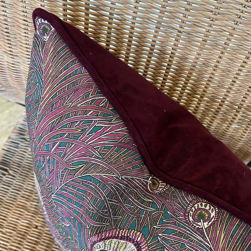Large Cushion
