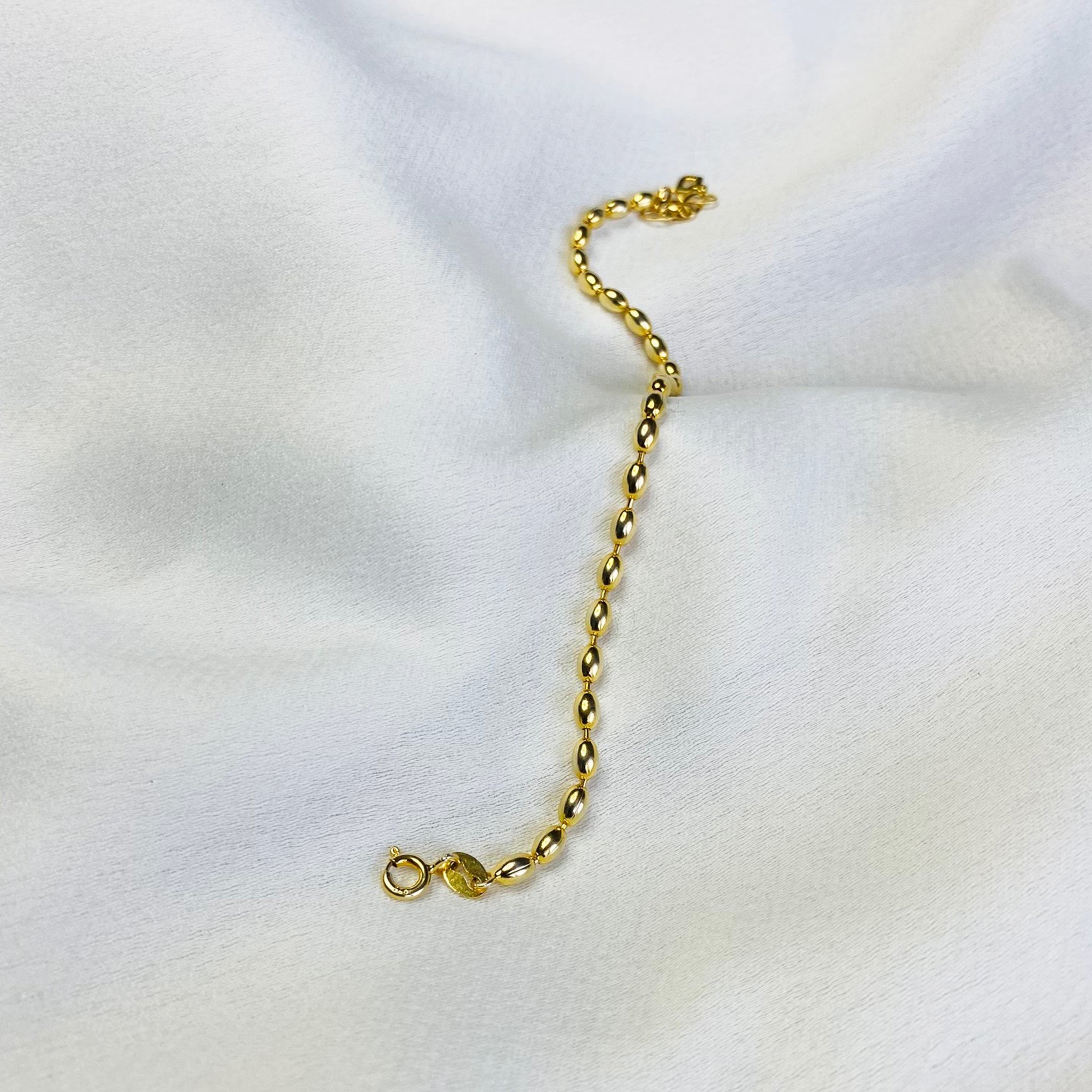 Oval beaded bracelet