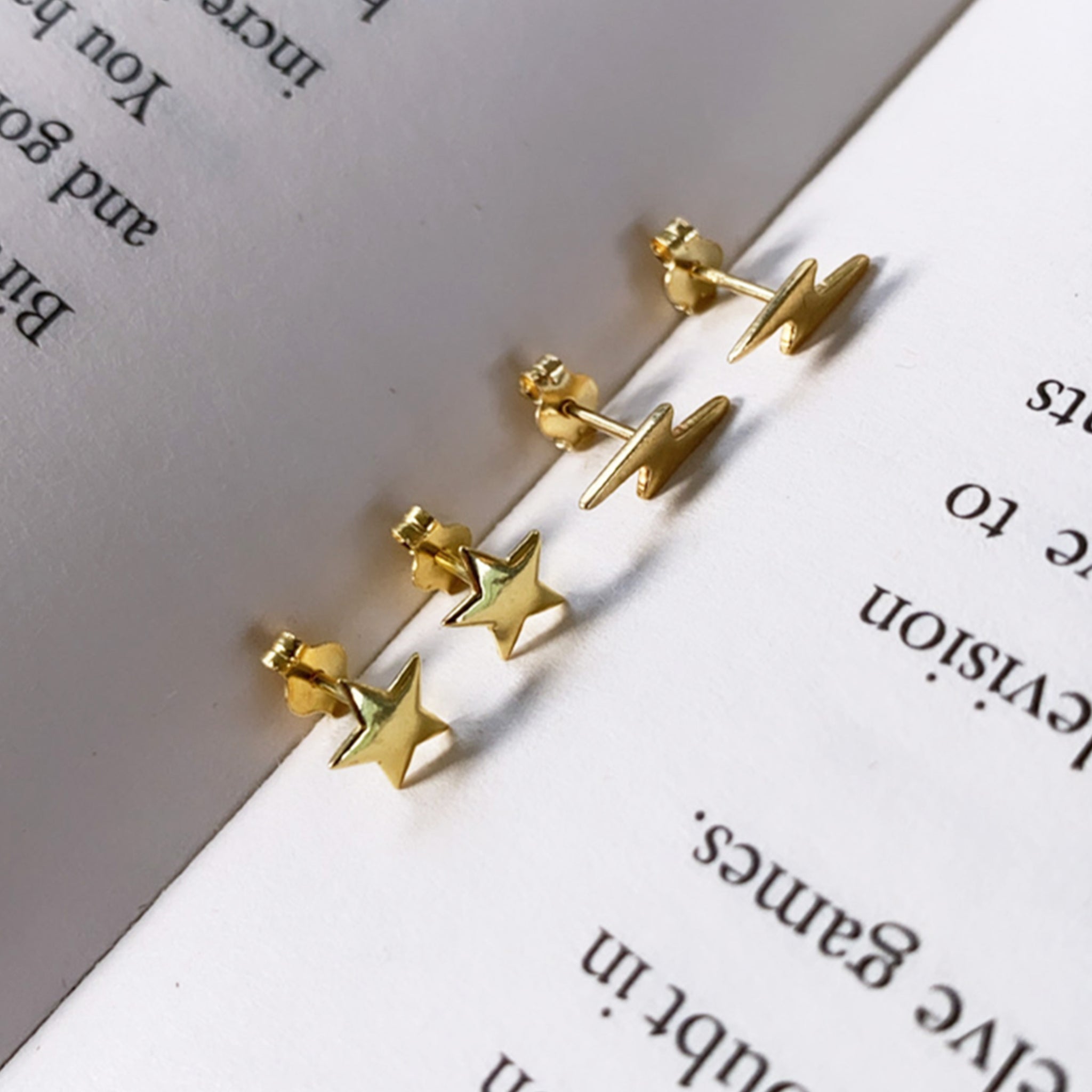 Lightening bolt stud earrings