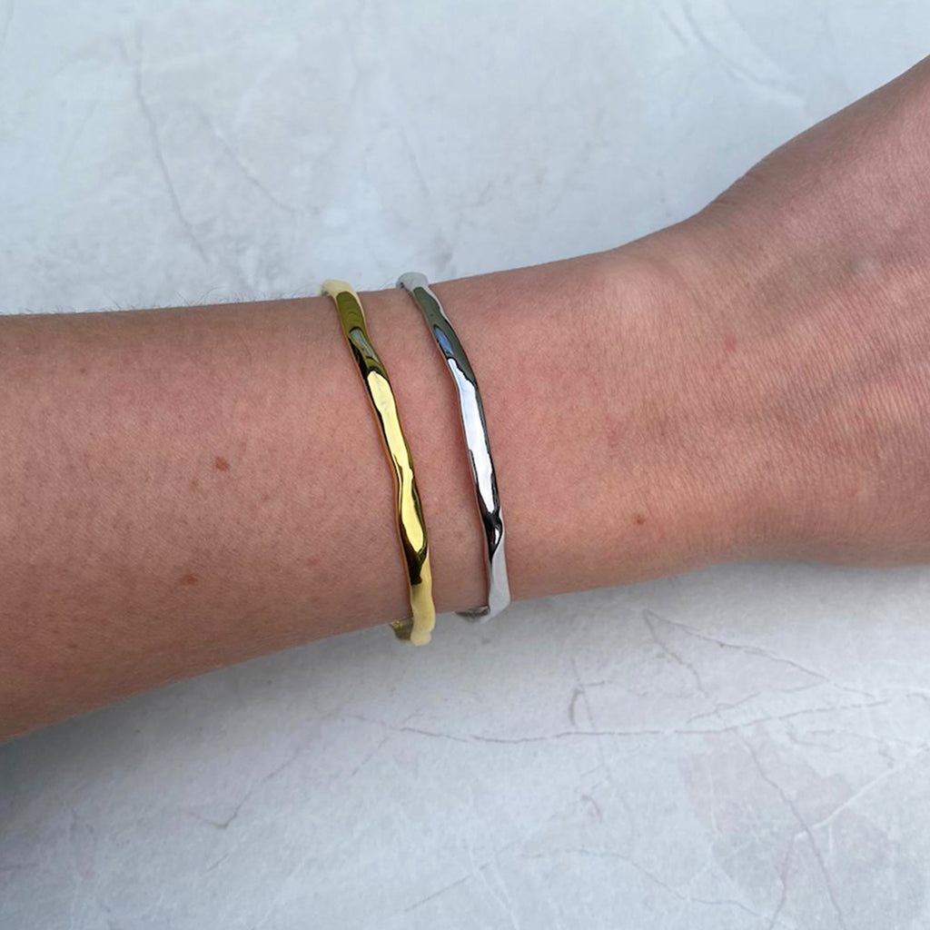 Hammered bangle