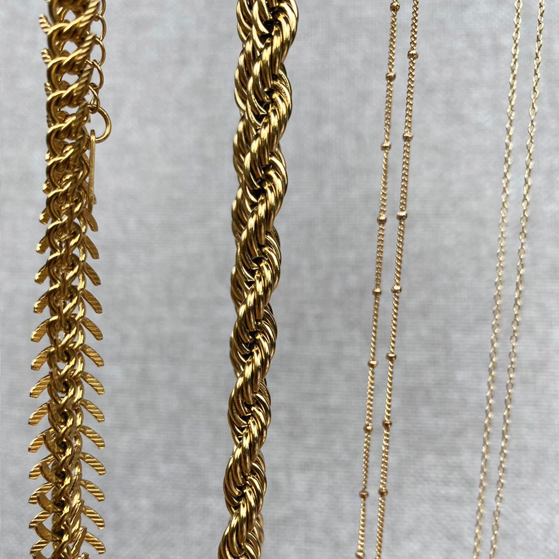 Herringbone chain necklace