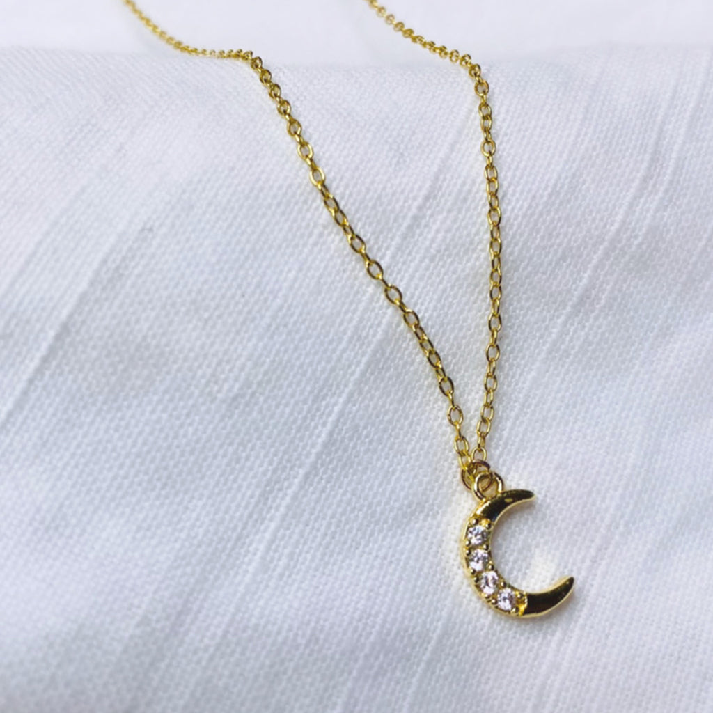 Mini moon pendant necklace